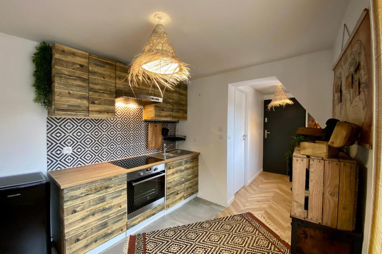 L'expedition - Keys - Experience Unique - Deco Immersive - Lit Queen Size & Canape Convertible - Centre - Netflix & Wifi Illimite - Check-in Autonome - Parking Gratuit