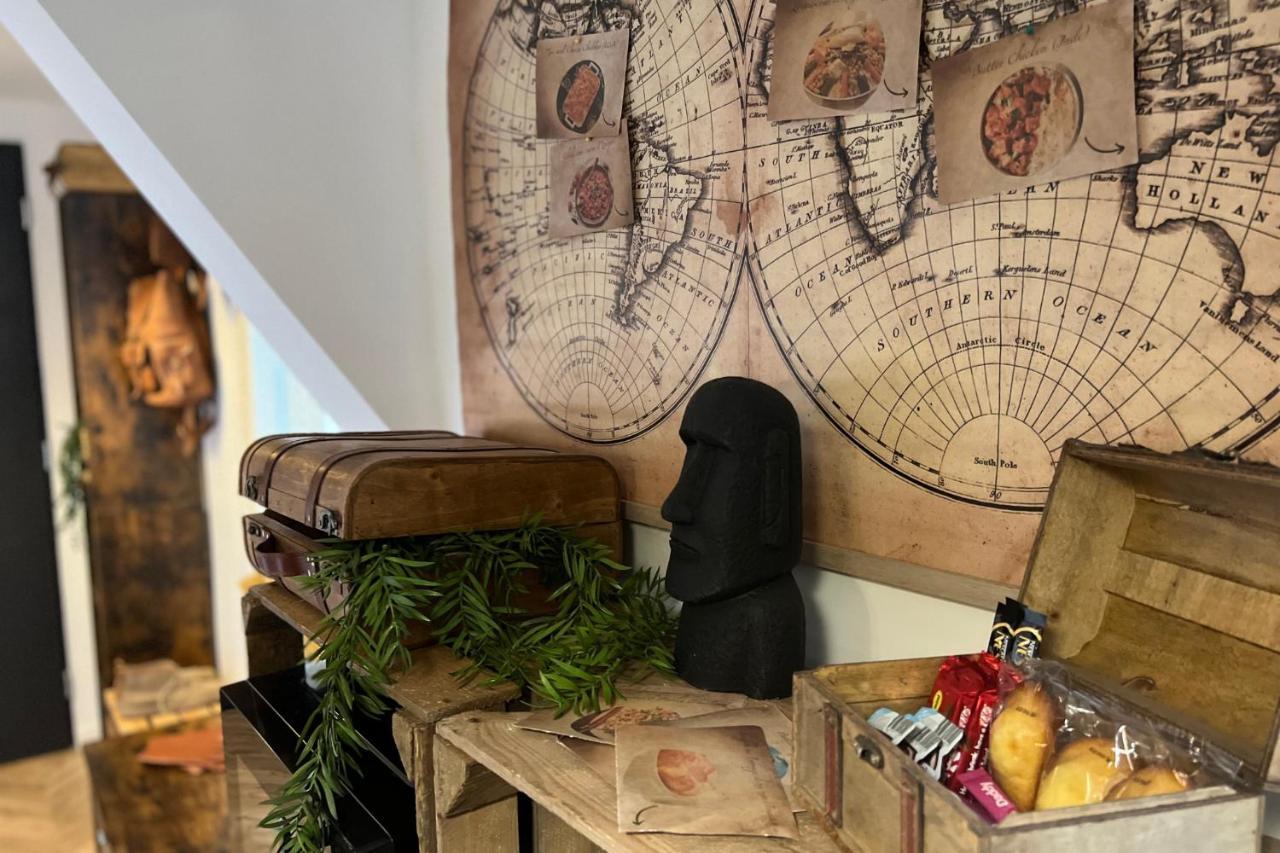 L'expedition - Keys - Experience Unique - Deco Immersive - Lit Queen Size & Canape Convertible - Centre - Netflix & Wifi Illimite - Check-in Autonome - Parking Gratuit * Villeneuve-sur-Yonne